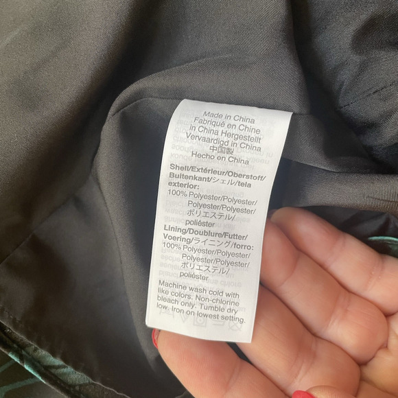 J Crew Shirt Women 6 Black Green Poppies Button Up Bloomcore Blouse Grunge Top - Picture 12 of 14